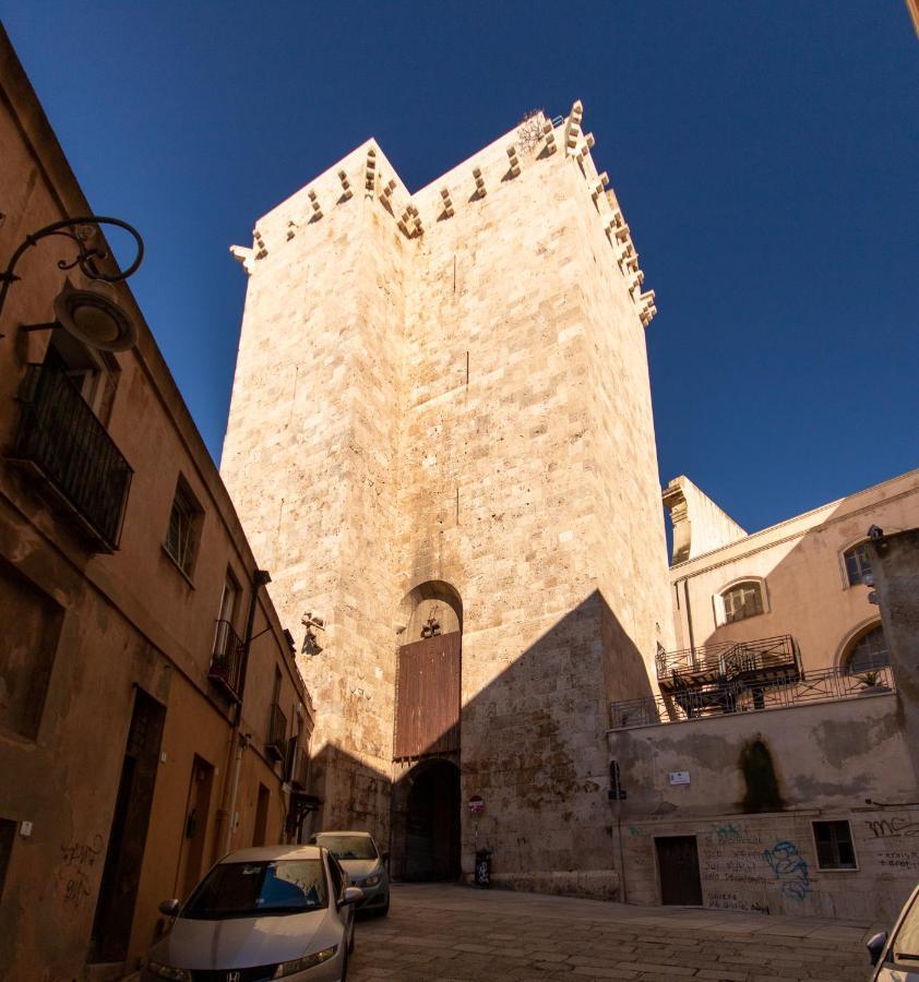 Le Dame Di Castello - Iun Q2444 Lägenhet Cagliari Exteriör bild