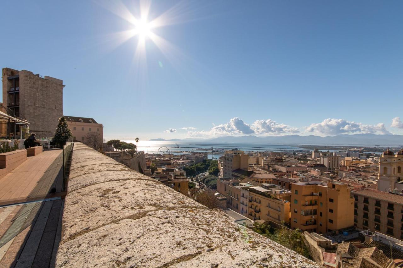 Le Dame Di Castello - Iun Q2444 Lägenhet Cagliari Exteriör bild