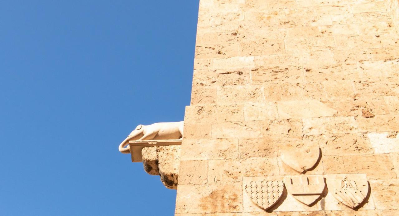 Le Dame Di Castello - Iun Q2444 Lägenhet Cagliari Exteriör bild