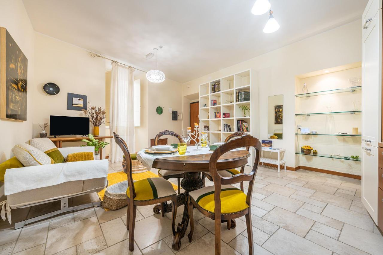 Le Dame Di Castello - Iun Q2444 Lägenhet Cagliari Exteriör bild
