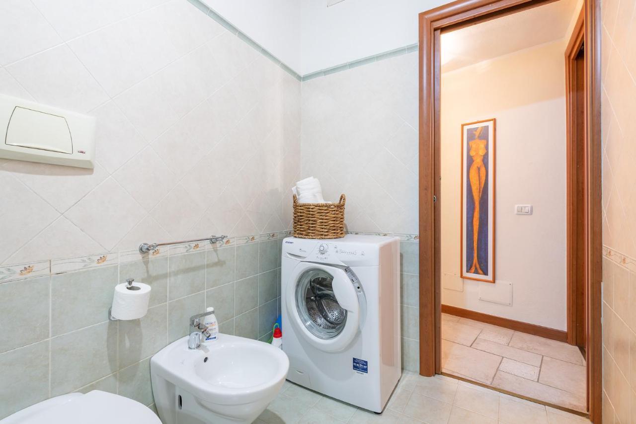 Le Dame Di Castello - Iun Q2444 Lägenhet Cagliari Exteriör bild